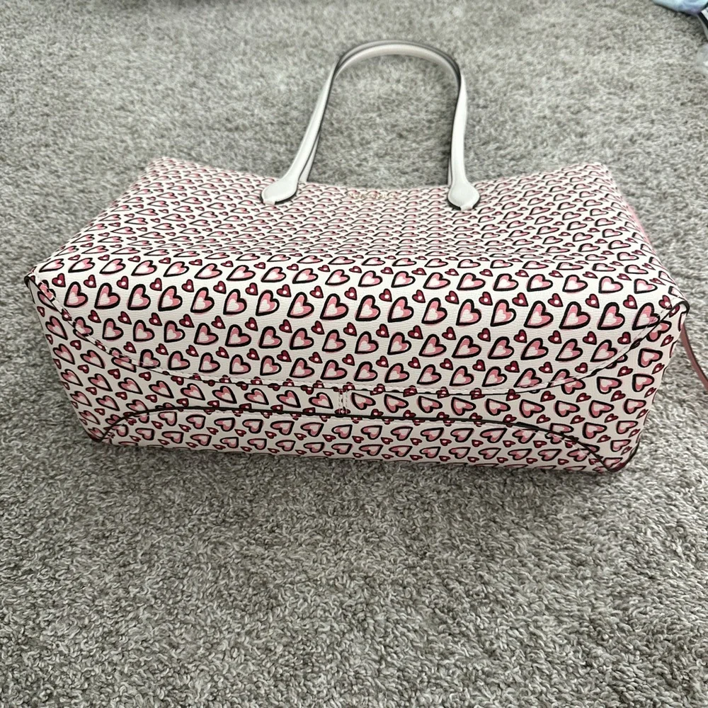 kate spade stylish cream